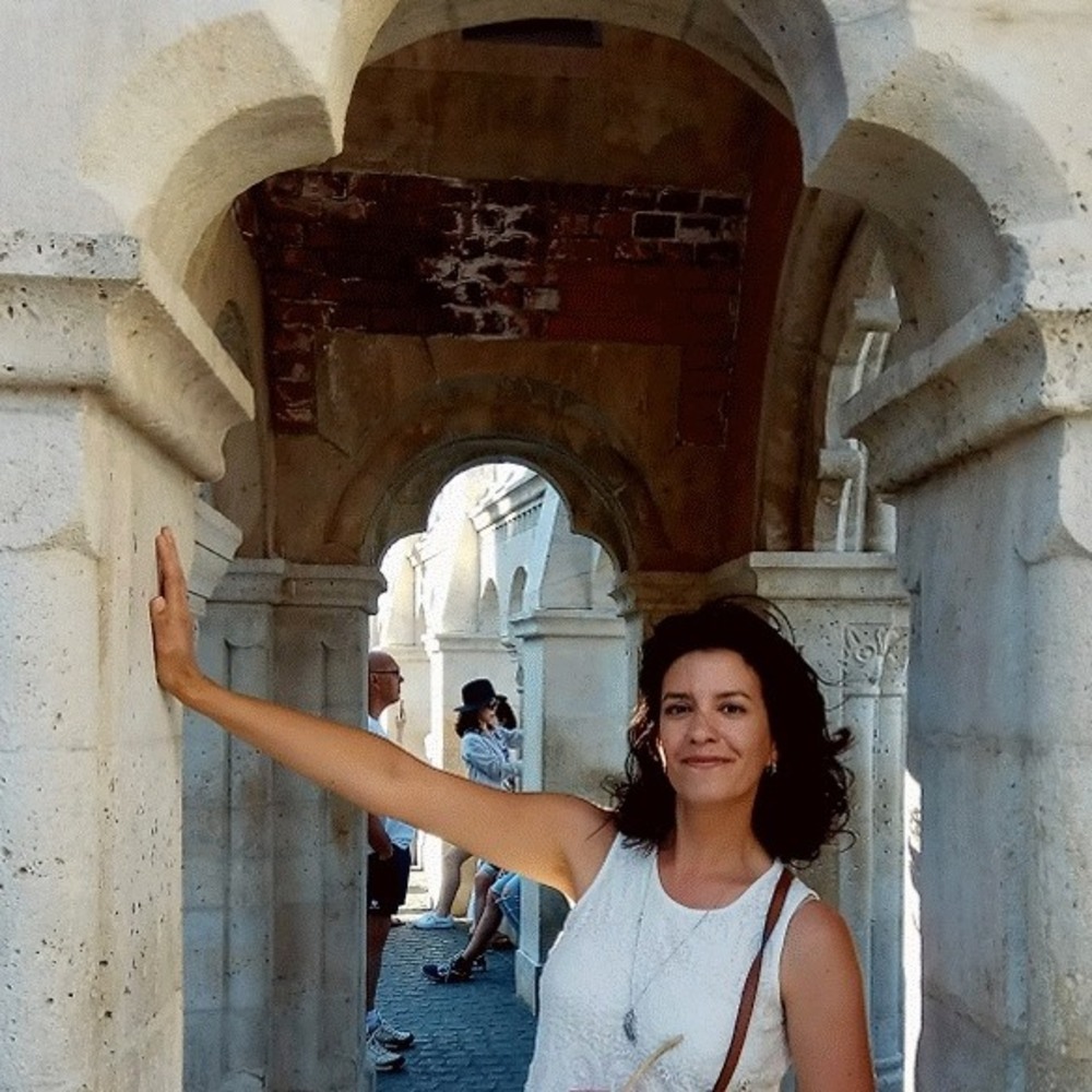 Meet your Posher, Cassia